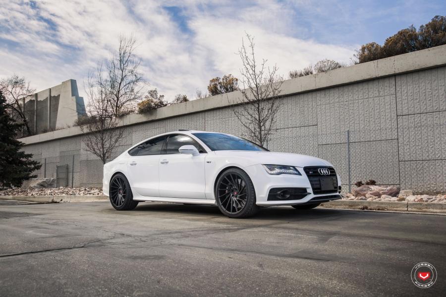  Audi S7 Sportback on Vossen Wheels (VPS-305T) 2017 года  (фото 1 из 6)